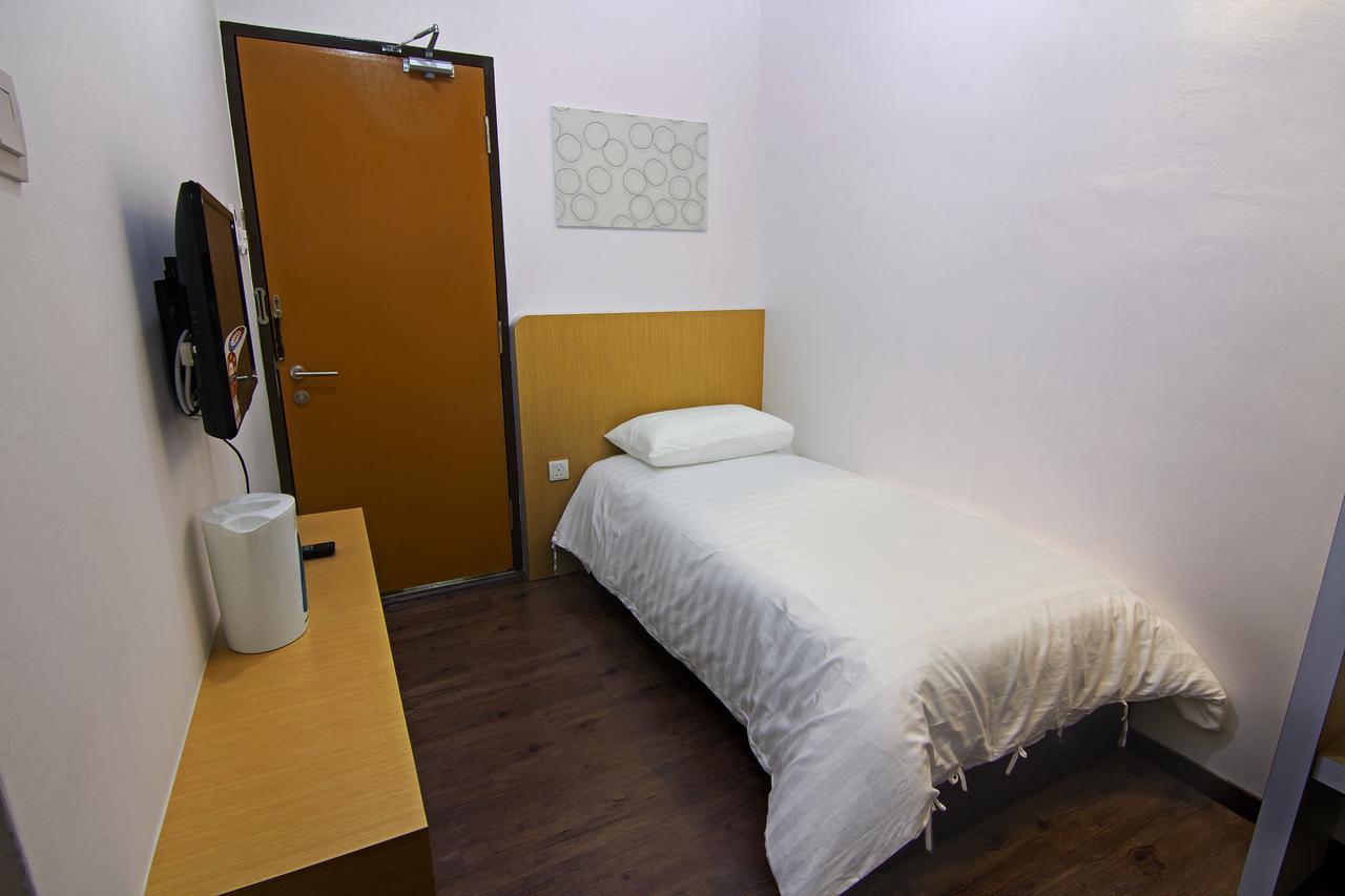 Thanks Hotel Parit Buntar Eksteriør billede