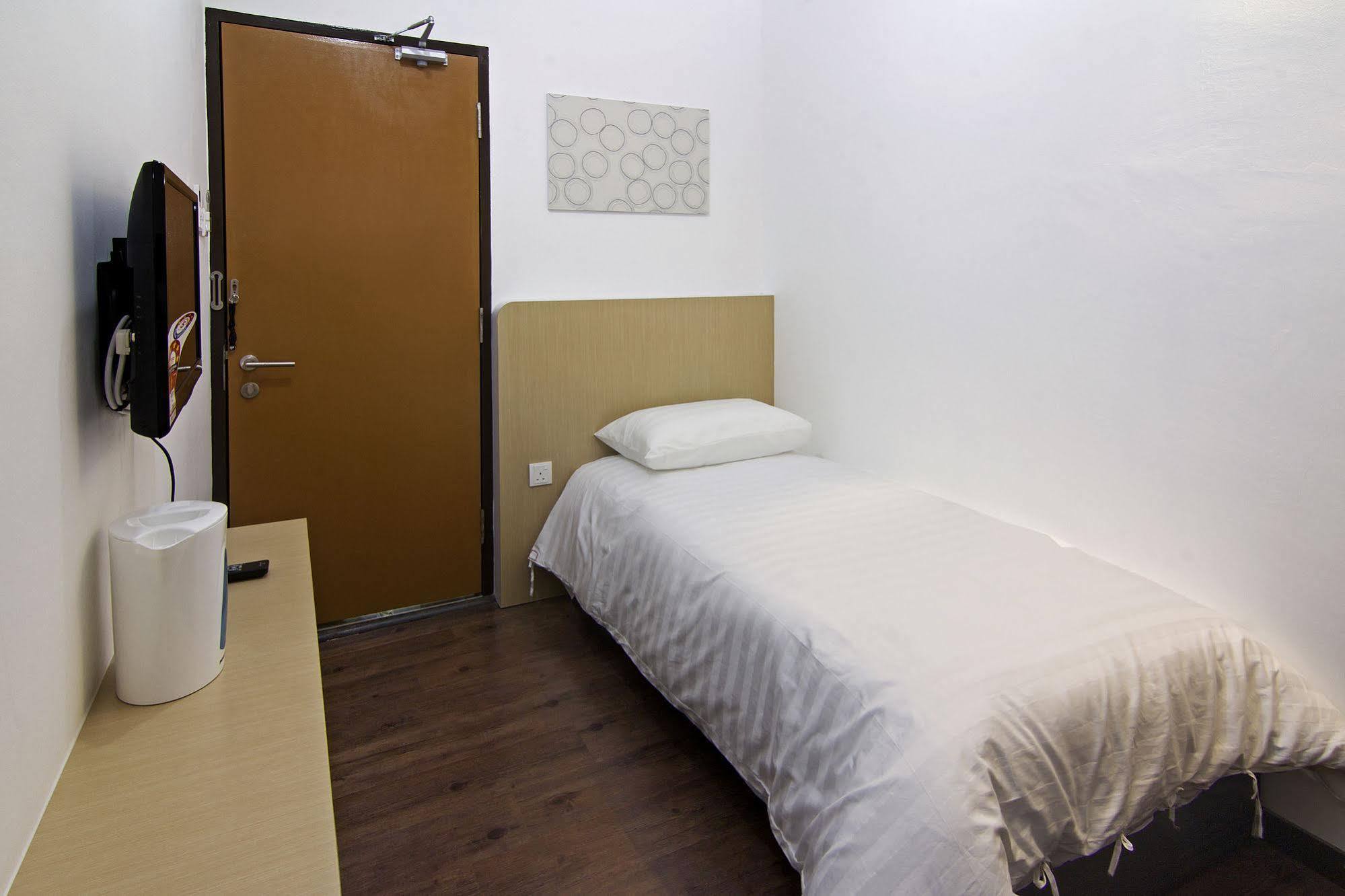 Thanks Hotel Parit Buntar Eksteriør billede